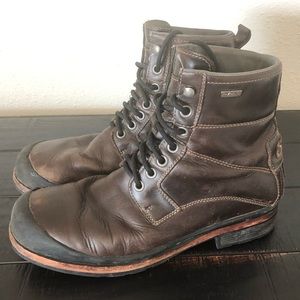 Uggs Howell Grizzly Brown Boots